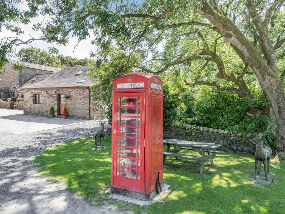 Thimble Cottage Ulverston Extérieur photo